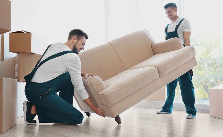 Read more about the article Couch Removal: The Benefits of Reusing and Recycling Old Furniture