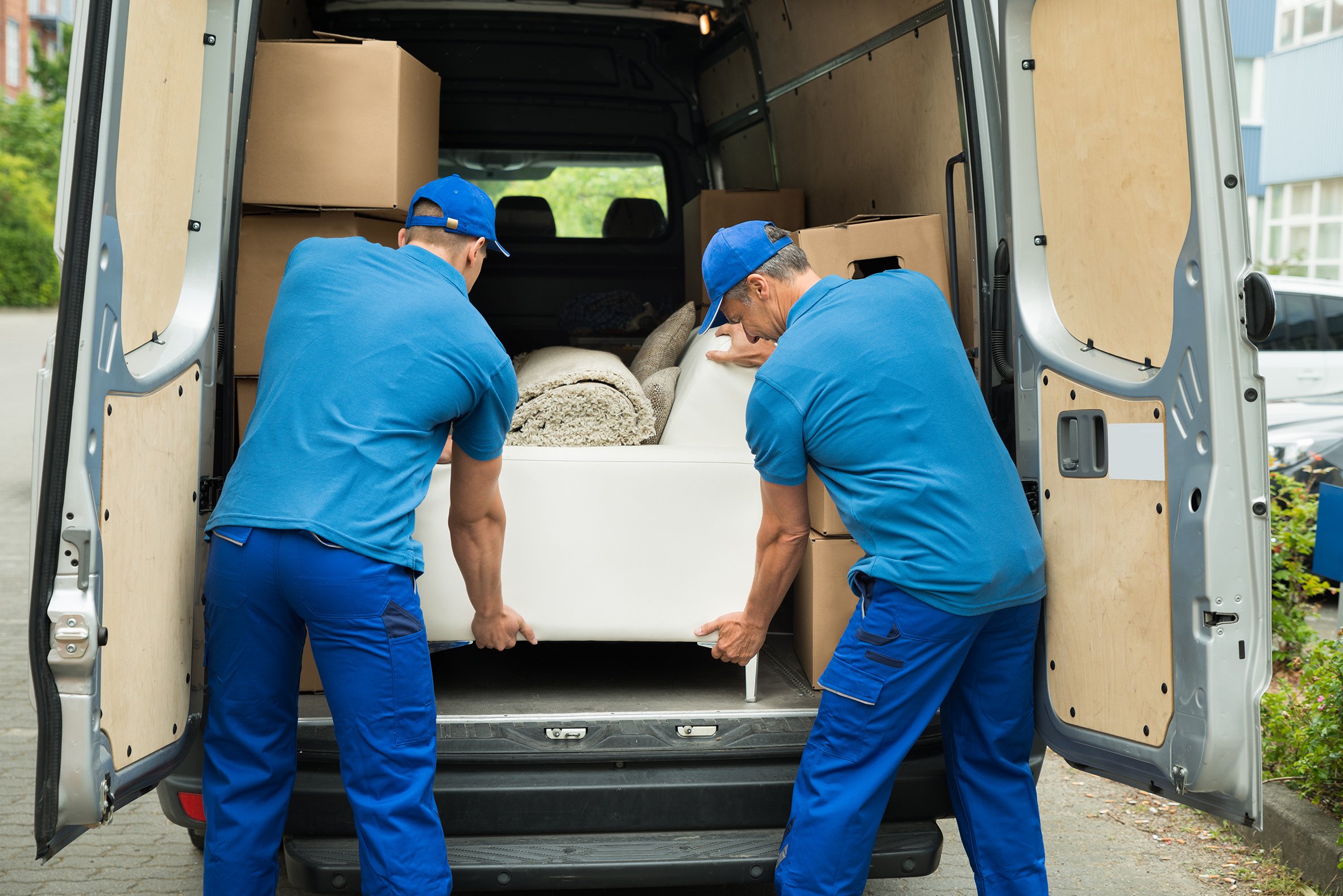Read more about the article Why Do You Need Experts for Furniture Removal?